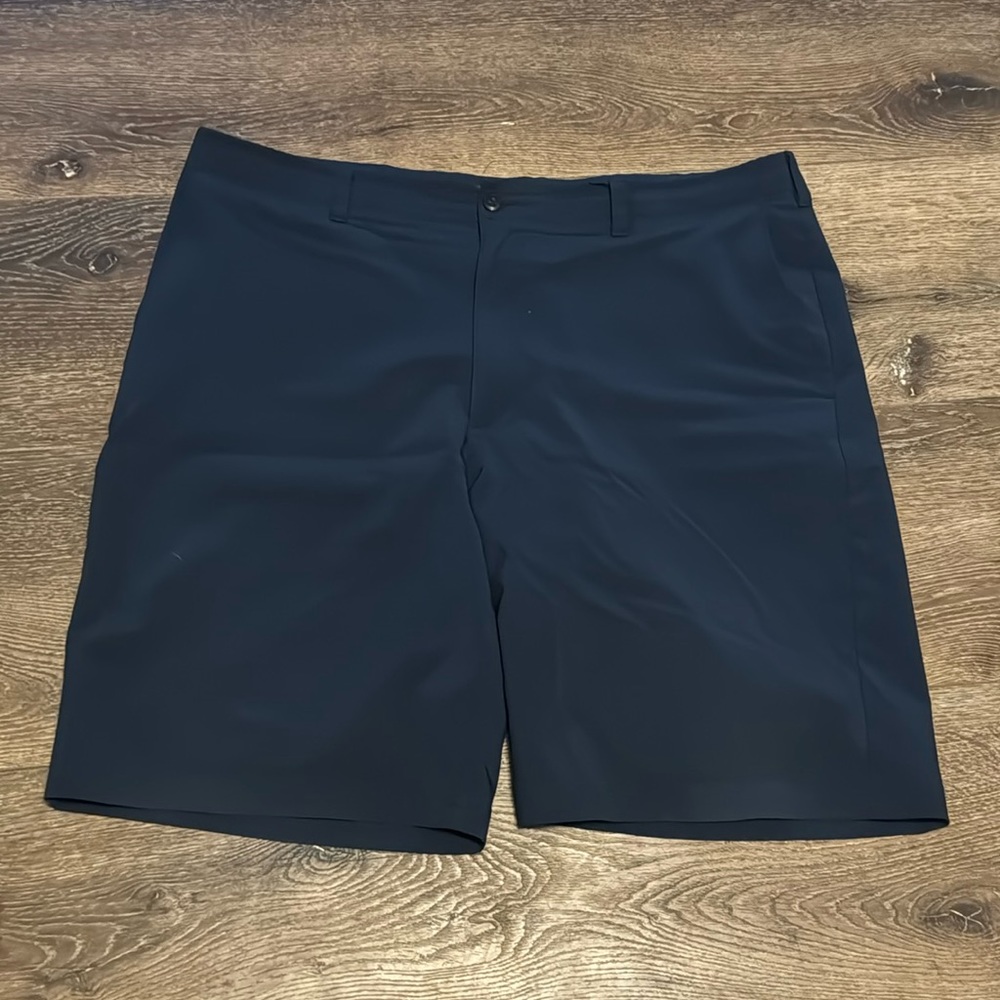 Ben hogan navy shorts 38‎